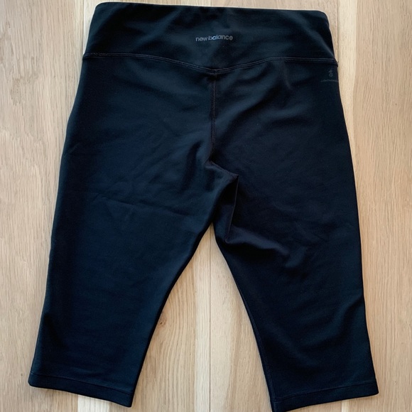 New Balance Capris - Picture 3 of 4